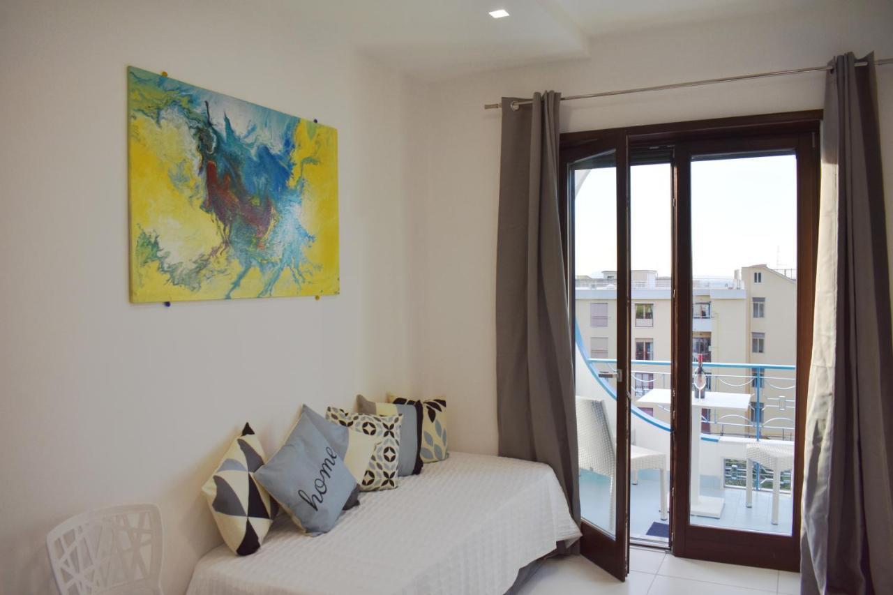 Lume Art Apartment B&B ซอร์เรนโต ภายนอก รูปภาพ